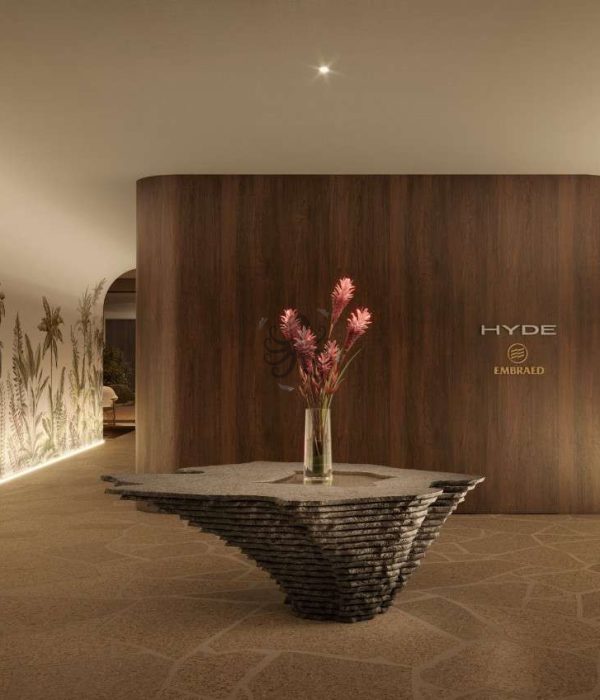 EMBHYF_08_Hall_Elevadores_P3